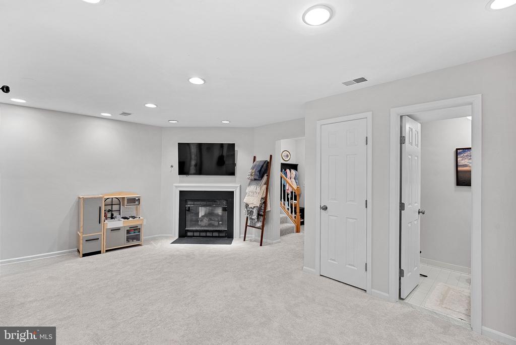 1396 PARK GARDEN LANE