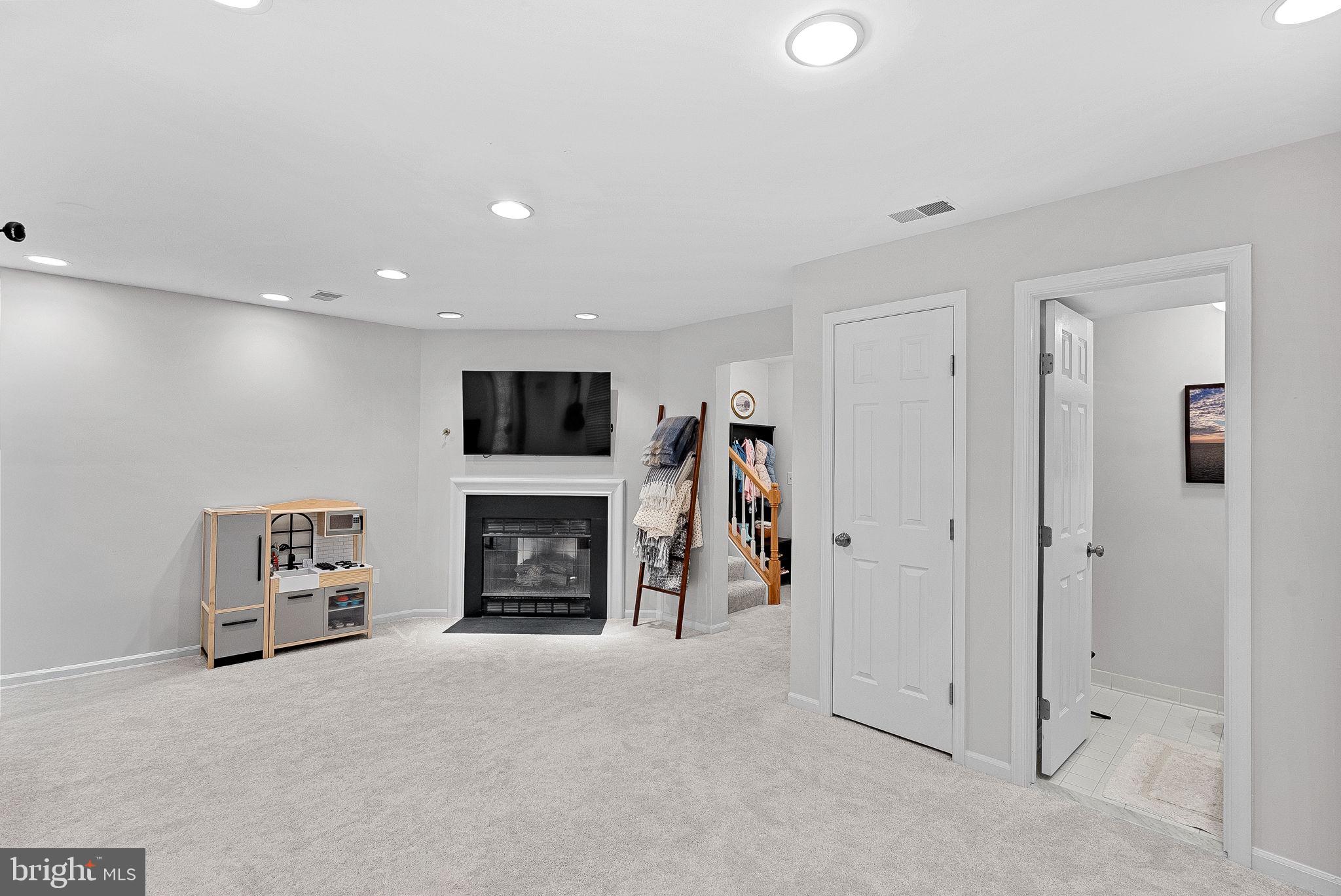 1396 PARK GARDEN LANE