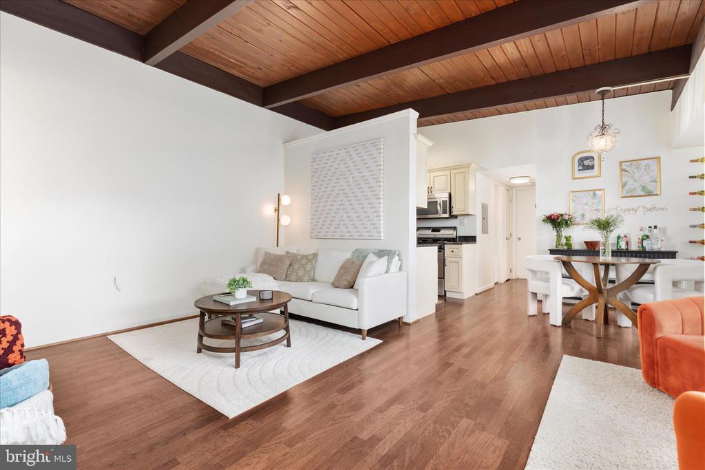 4901 AMERICANA DRIVE 202