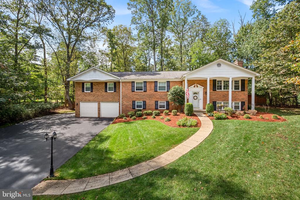 2520 FOWLERS LANE