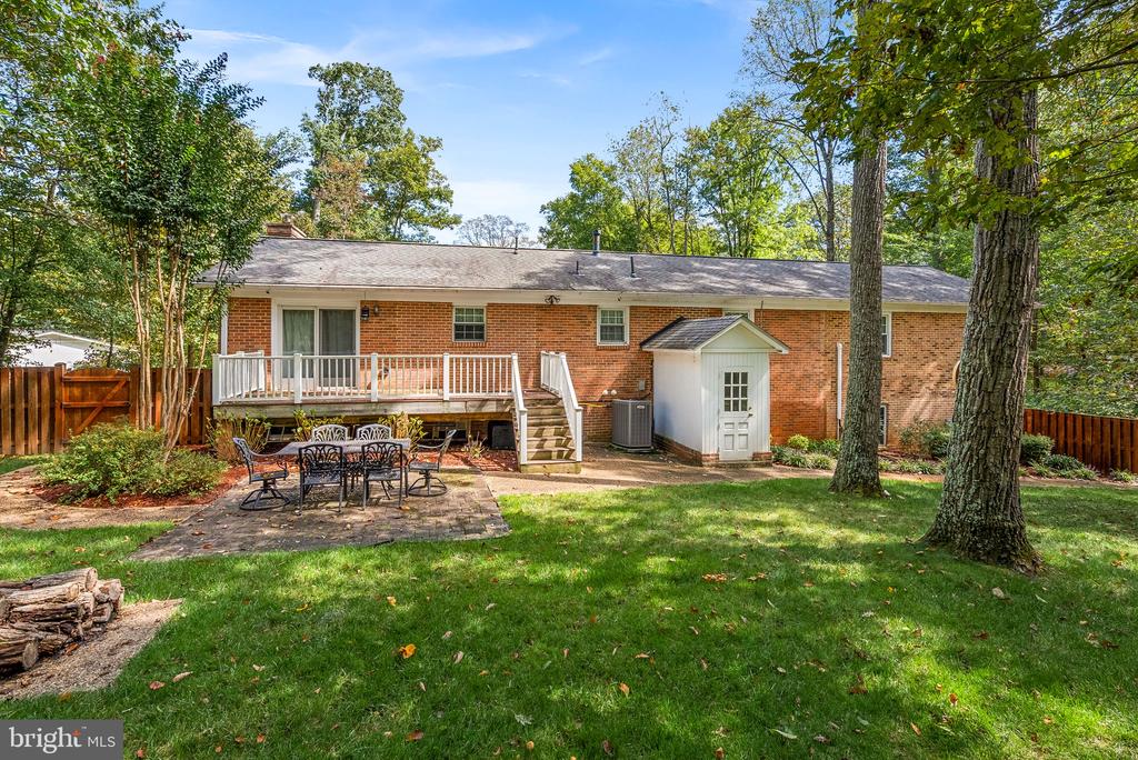 2520 FOWLERS LANE