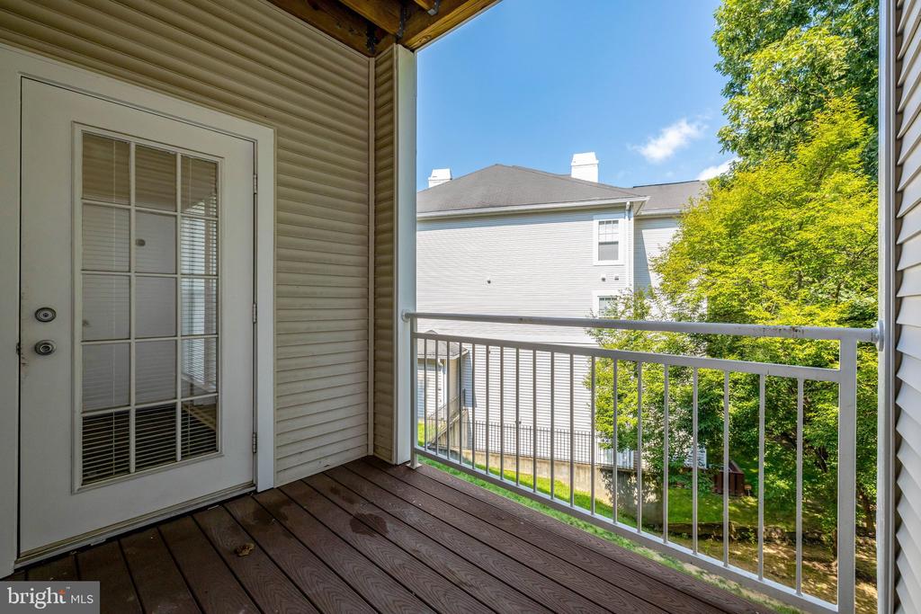 1511 N POINT DRIVE Unit: 203