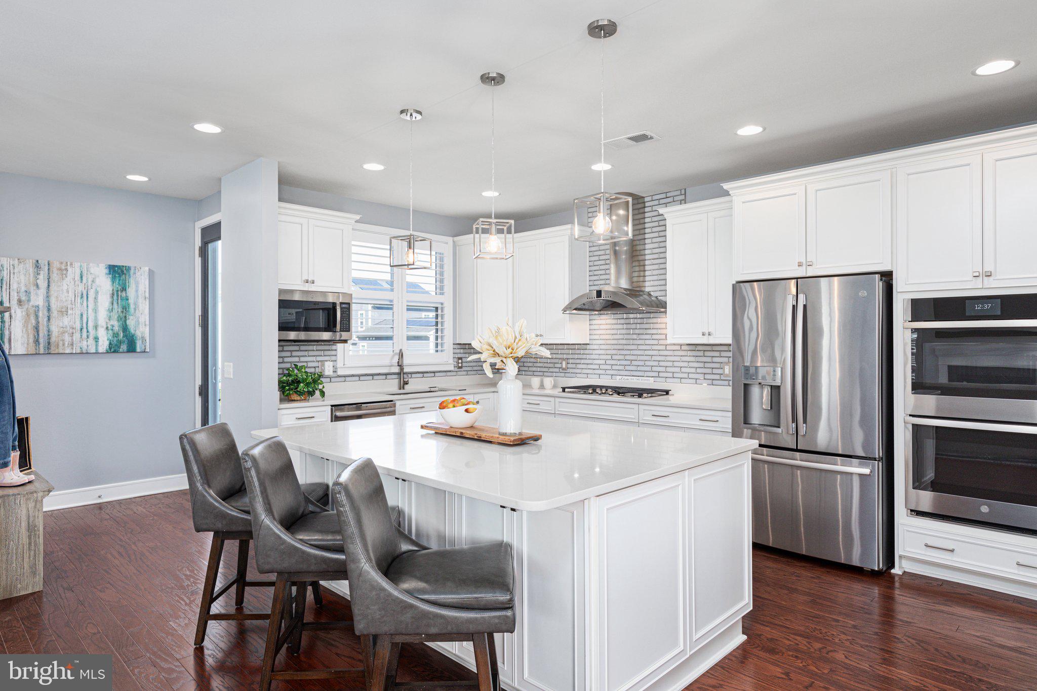 1110 Justinian St SE