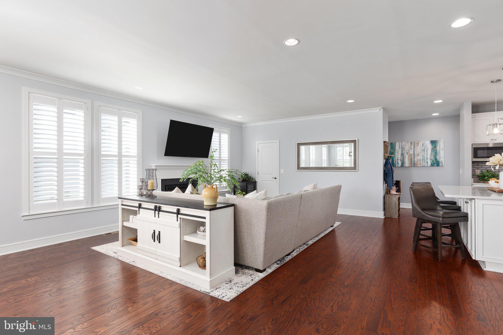 1110 Justinian St SE