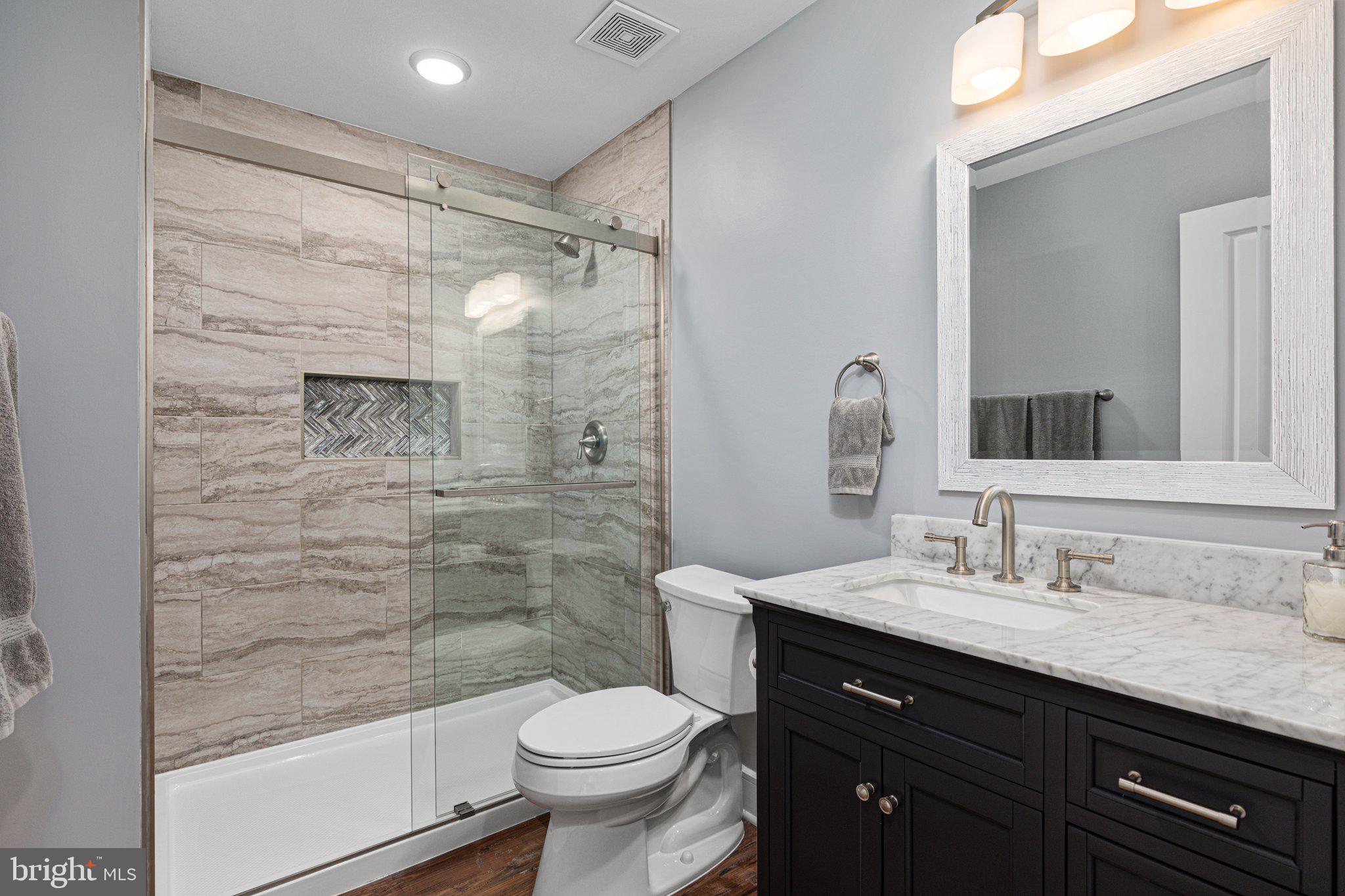 1110 Justinian St SE