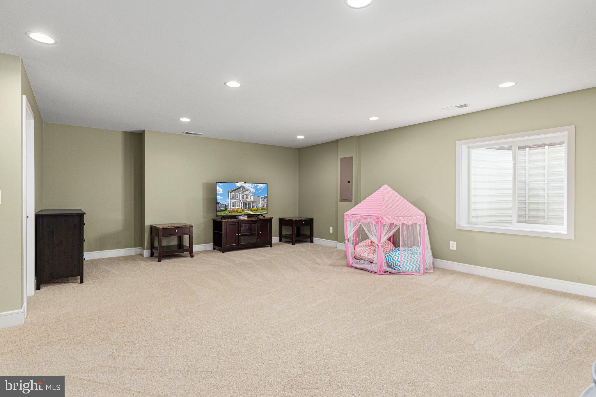 1110 Justinian St SE