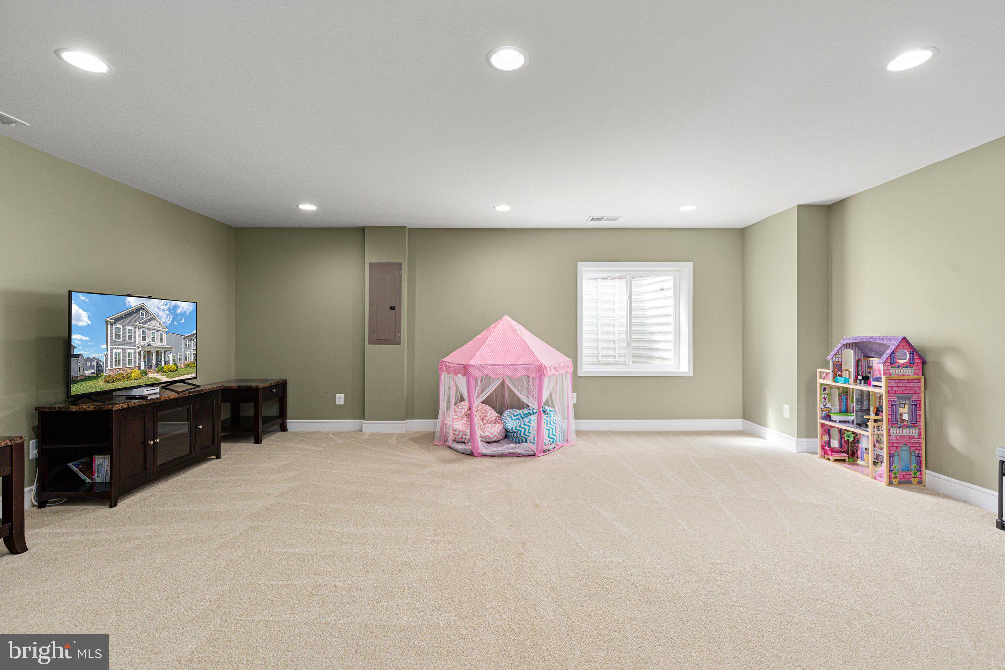 1110 Justinian St SE