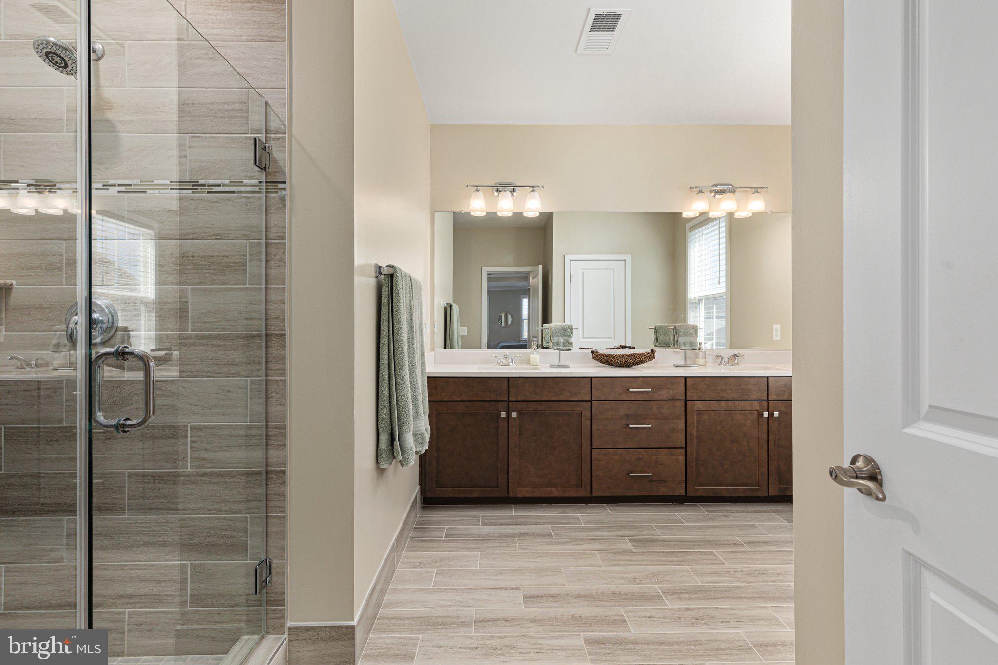 1110 Justinian St SE