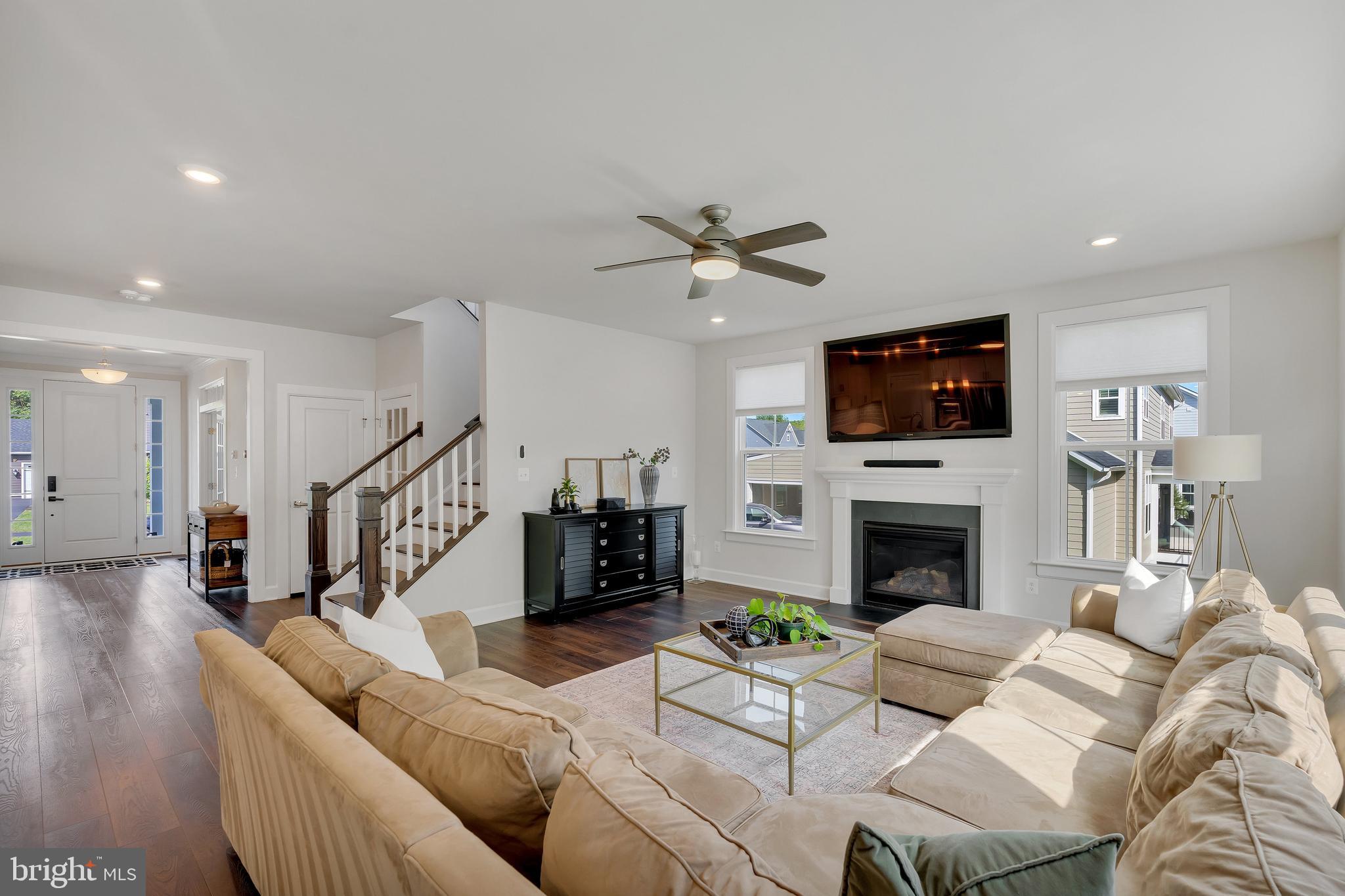 40893 Foxtail Fields Dr