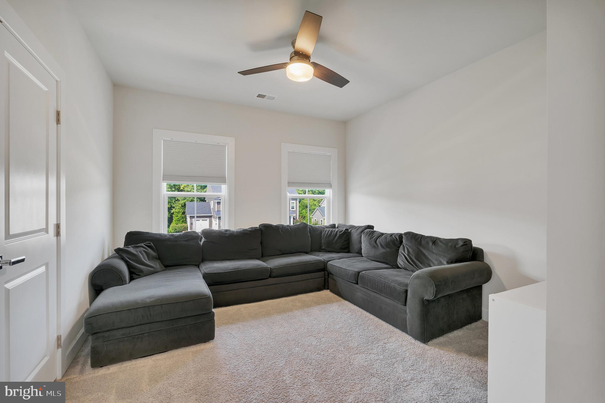 40893 Foxtail Fields Dr