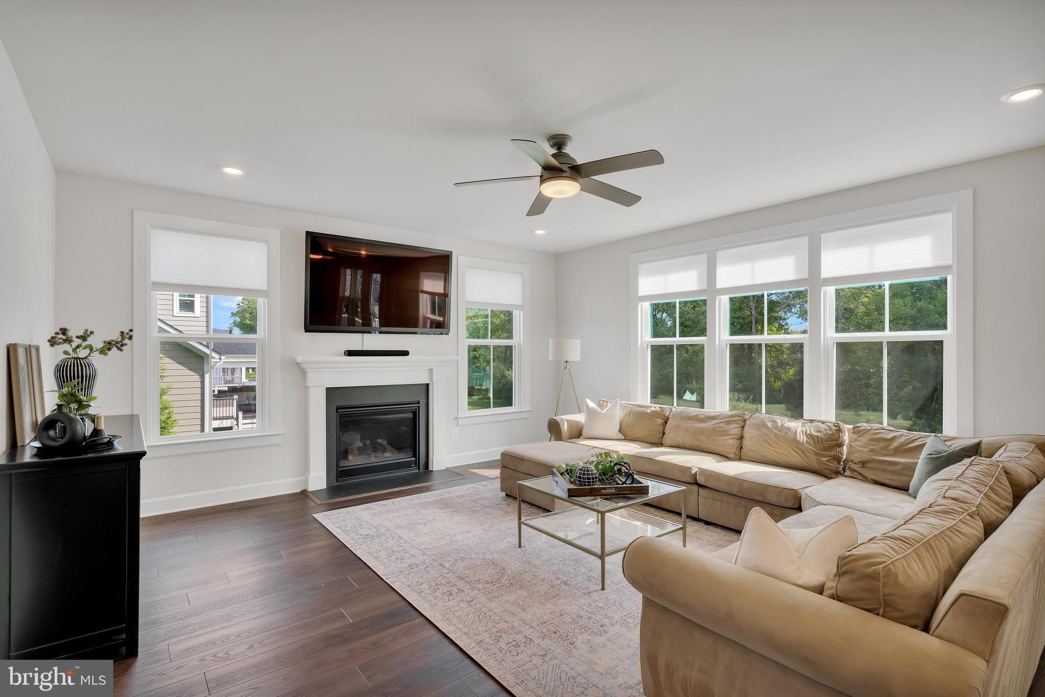 40893 Foxtail Fields Dr