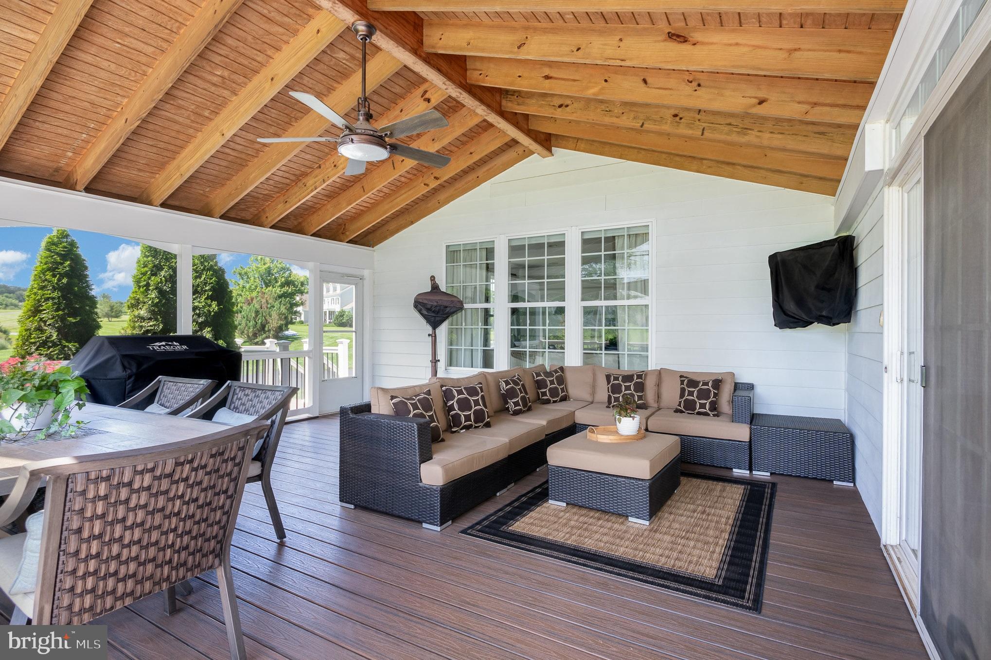 23044 CREIGHTON FARMS DRIVE