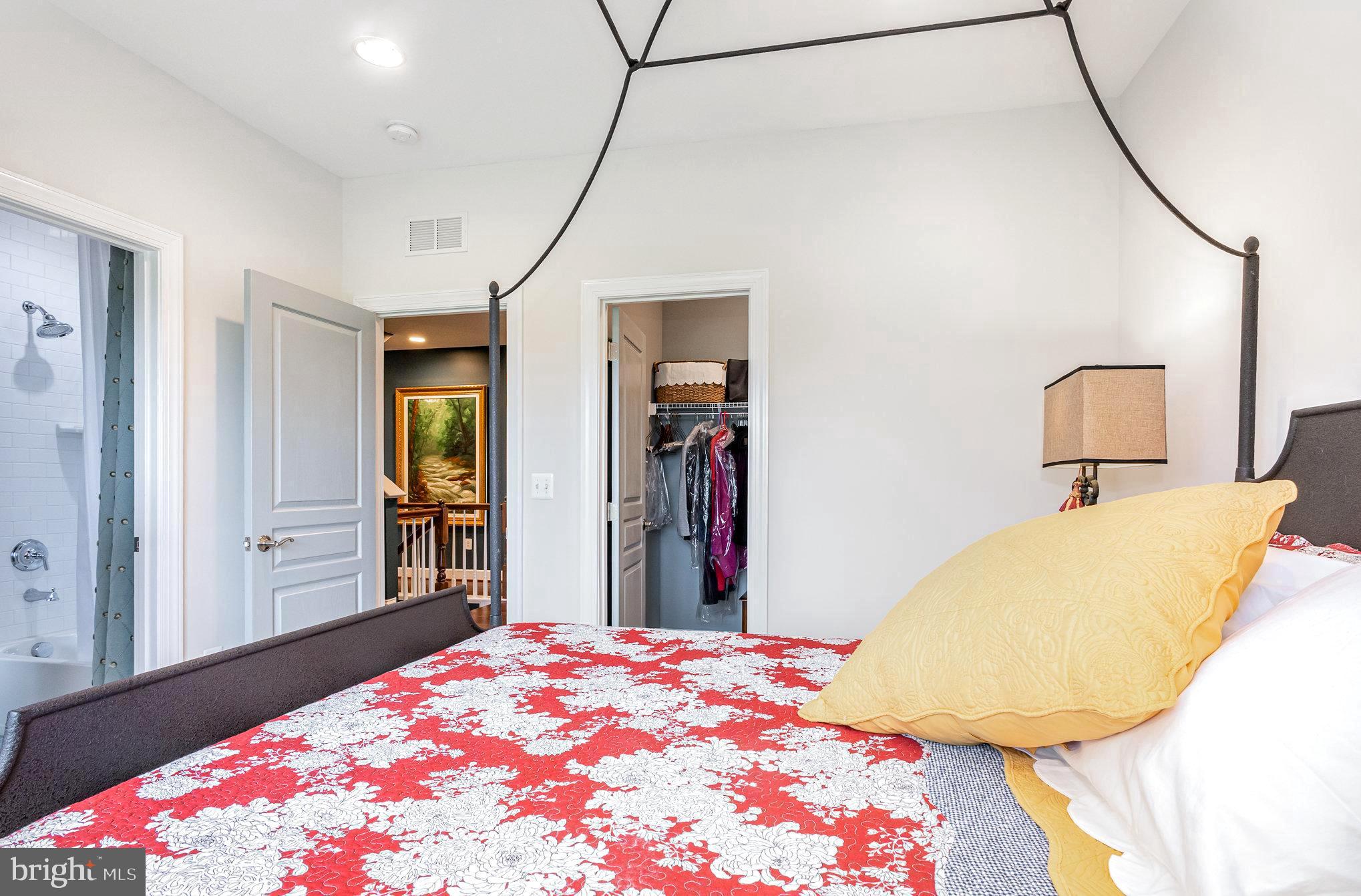 23044 CREIGHTON FARMS DRIVE