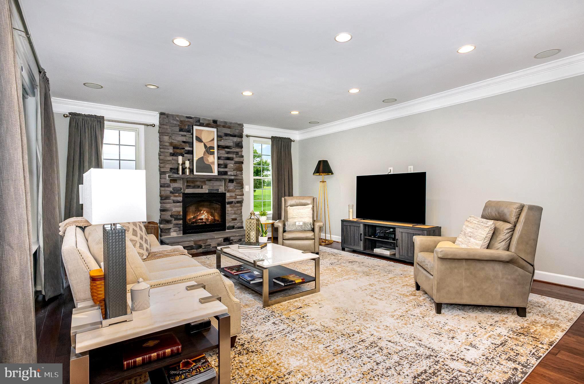 23044 CREIGHTON FARMS DRIVE