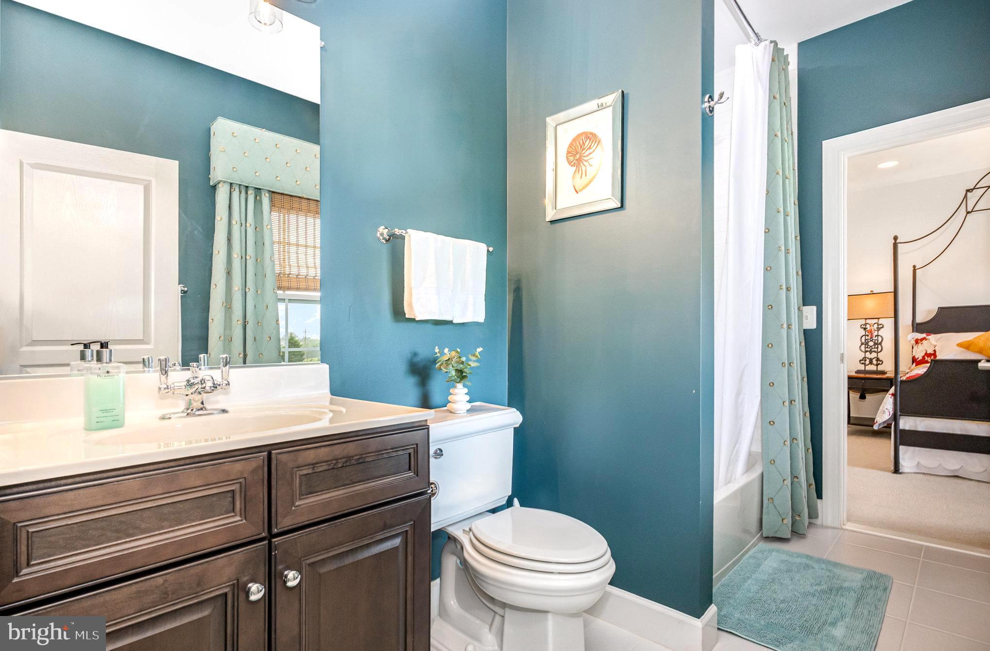 23044 CREIGHTON FARMS DRIVE