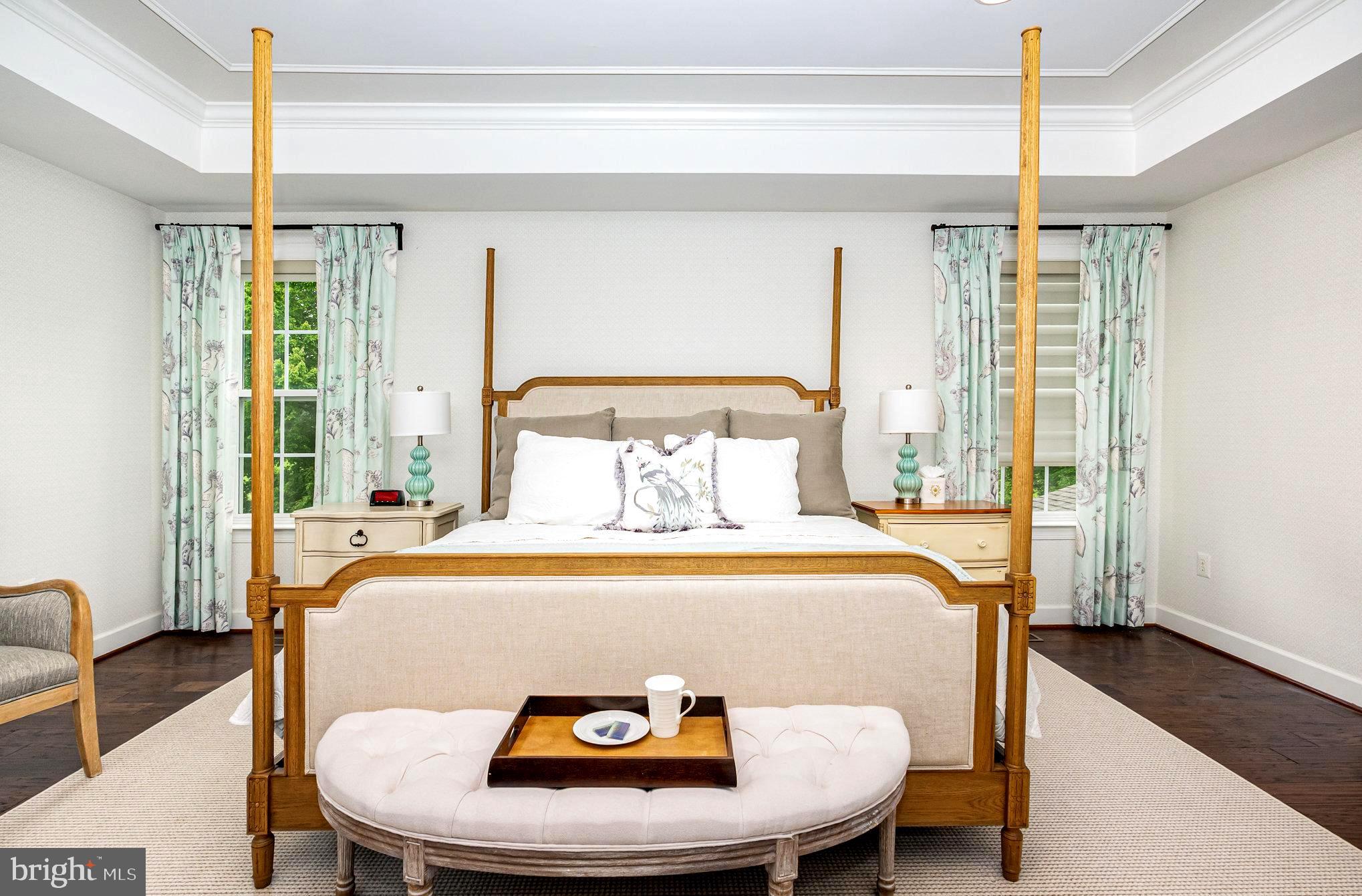 23044 CREIGHTON FARMS DRIVE