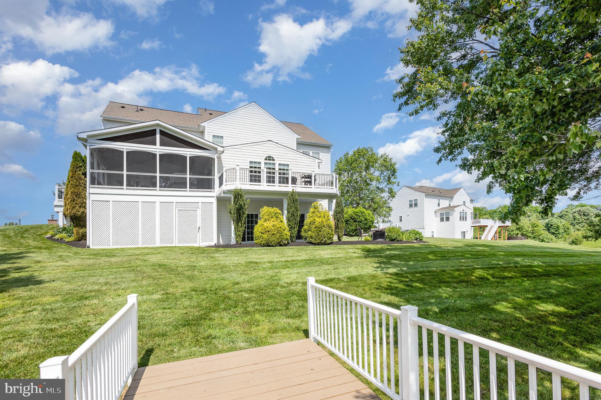 23044 CREIGHTON FARMS DRIVE