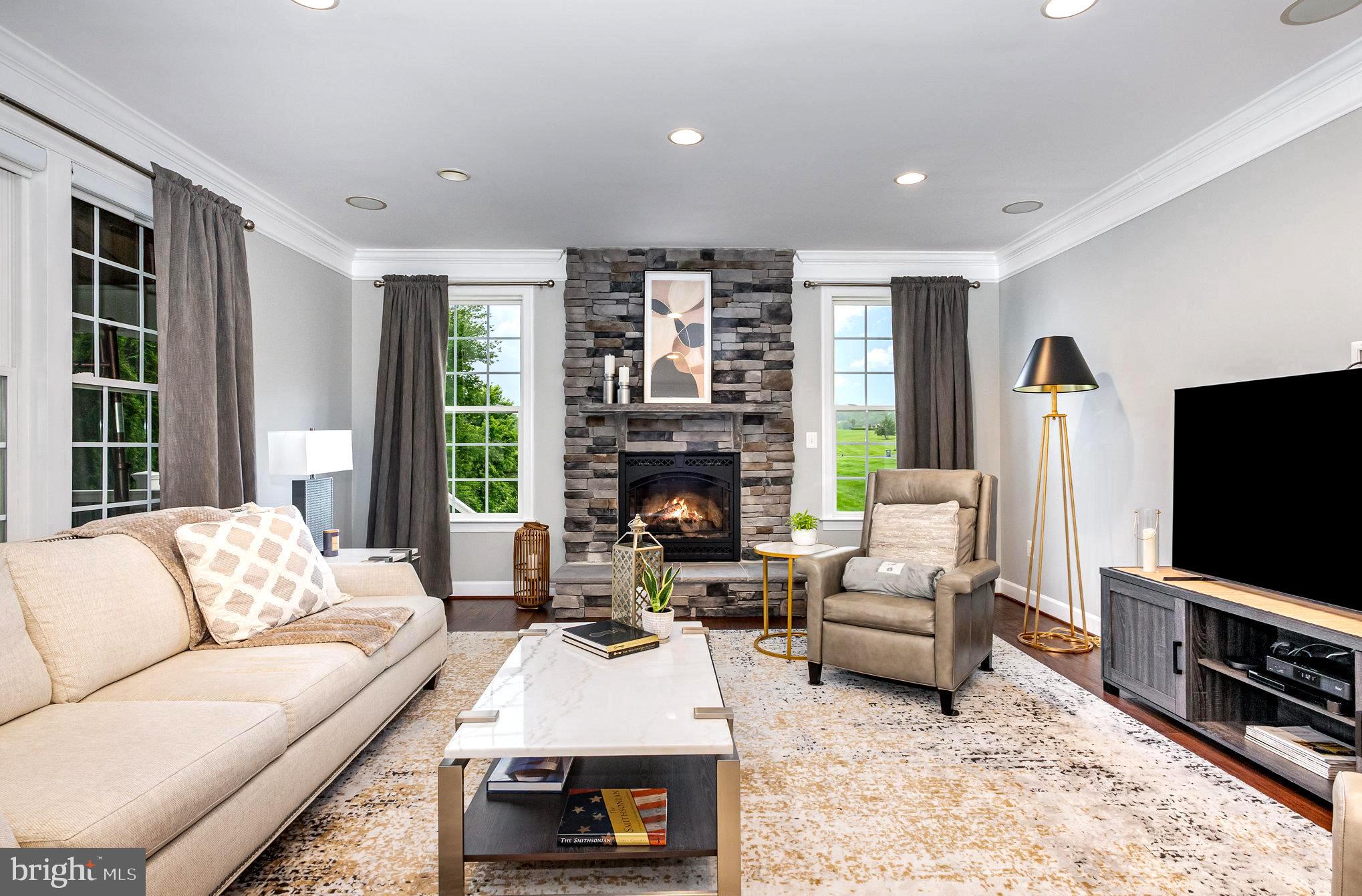 23044 CREIGHTON FARMS DRIVE