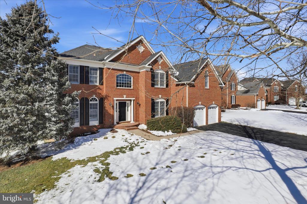 19673 STANFORD HALL PLACE