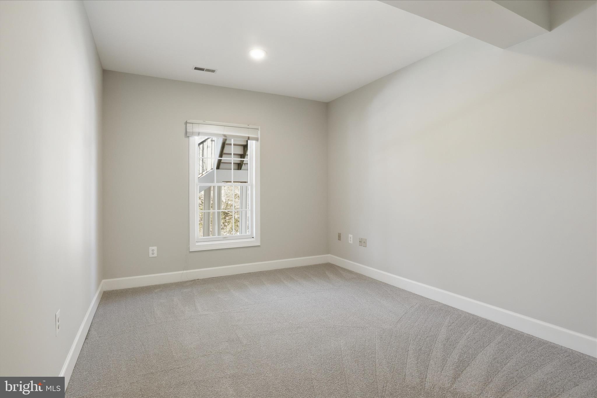 19673 STANFORD HALL PLACE