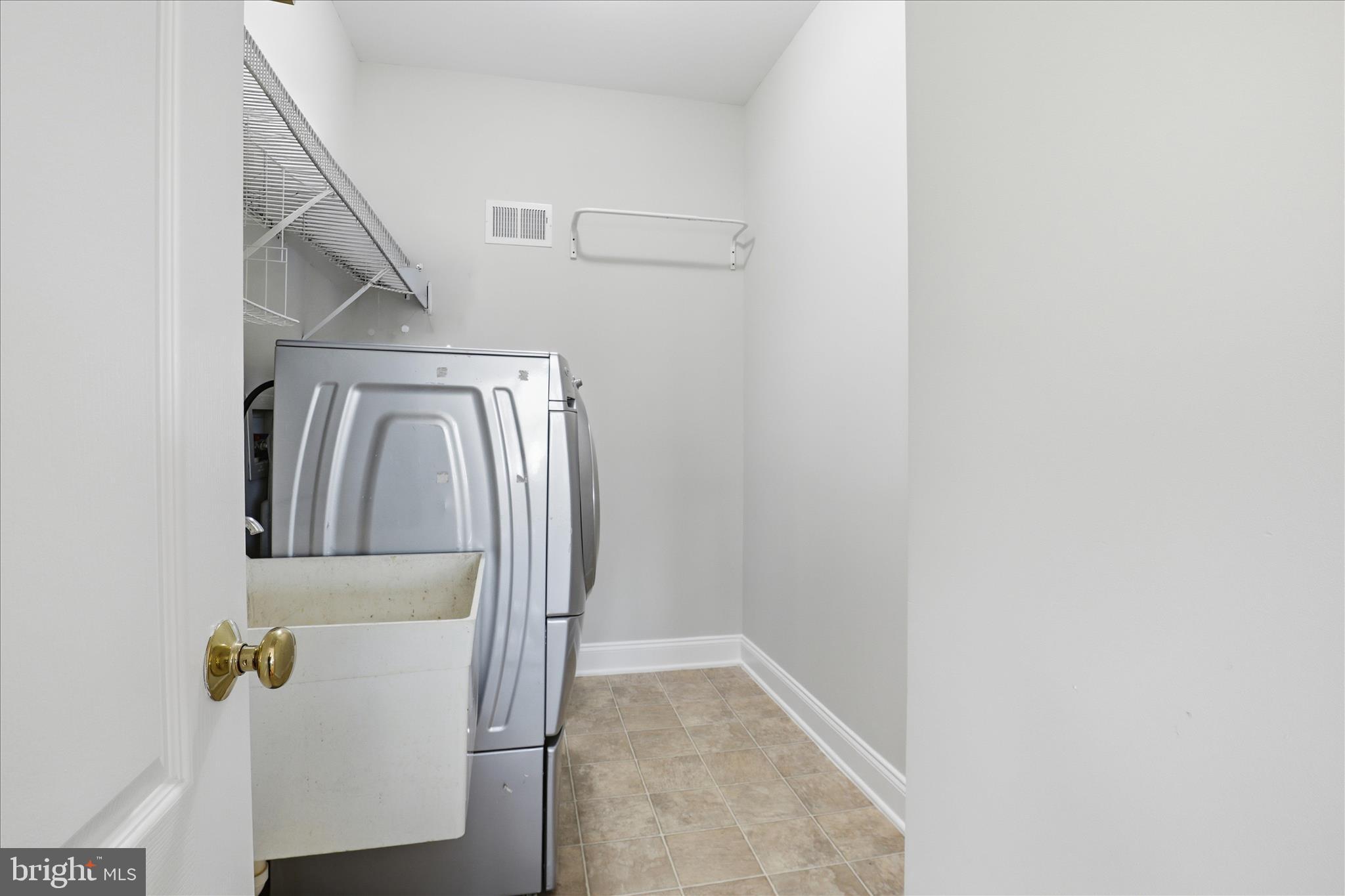 19673 STANFORD HALL PLACE