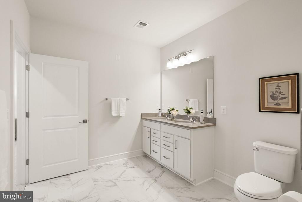 42920 FIREFLY SONATA TERRACE 203