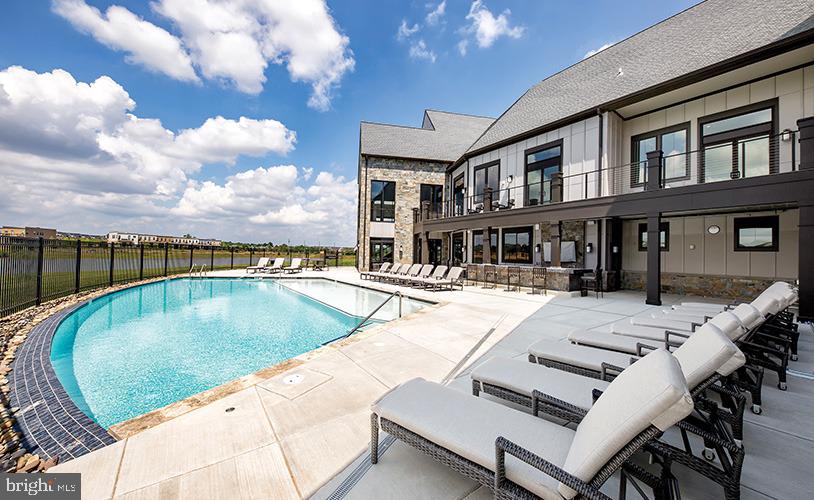 42920 FIREFLY SONATA TERRACE 203