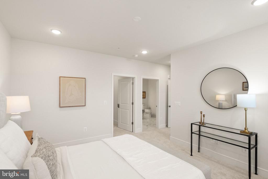 42920 FIREFLY SONATA TERRACE 203