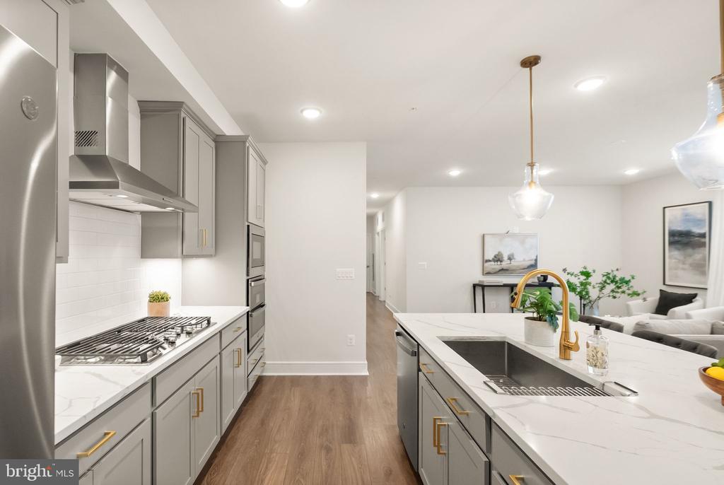 42920 FIREFLY SONATA TERRACE 203