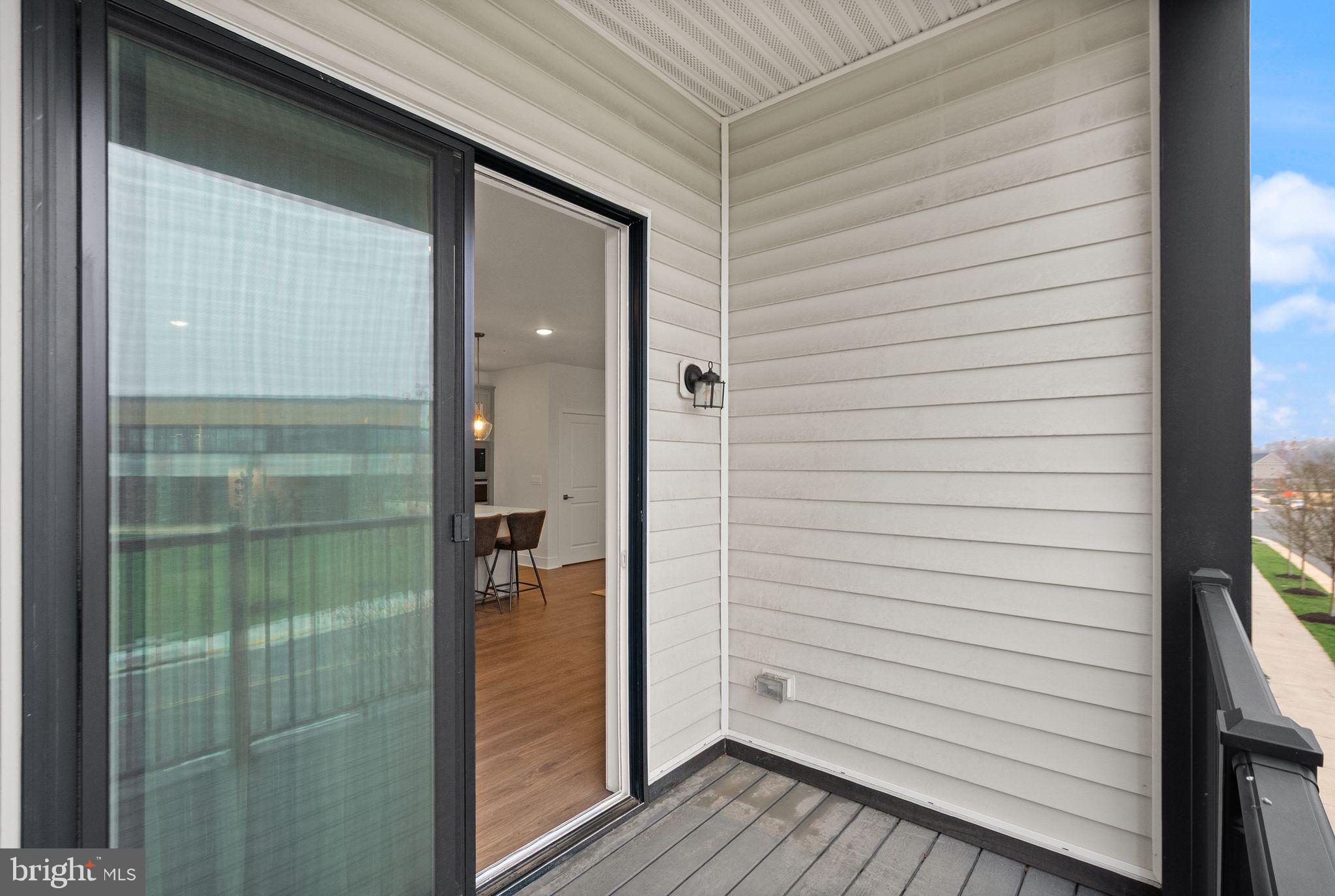 42920 FIREFLY SONATA TERRACE 203