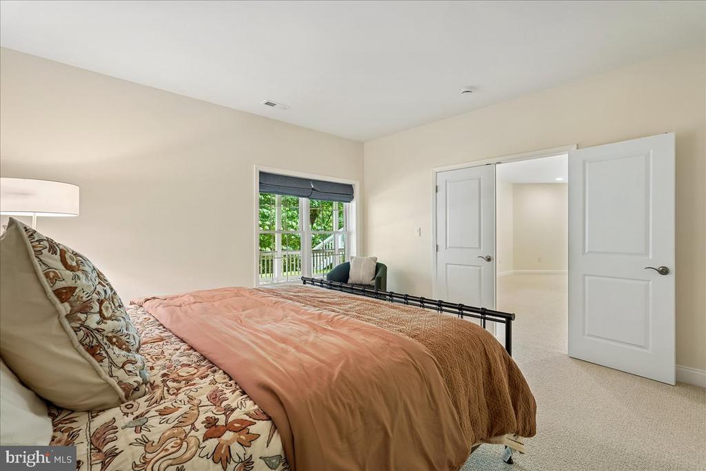 43625 EMERALD DUNES PLACE
