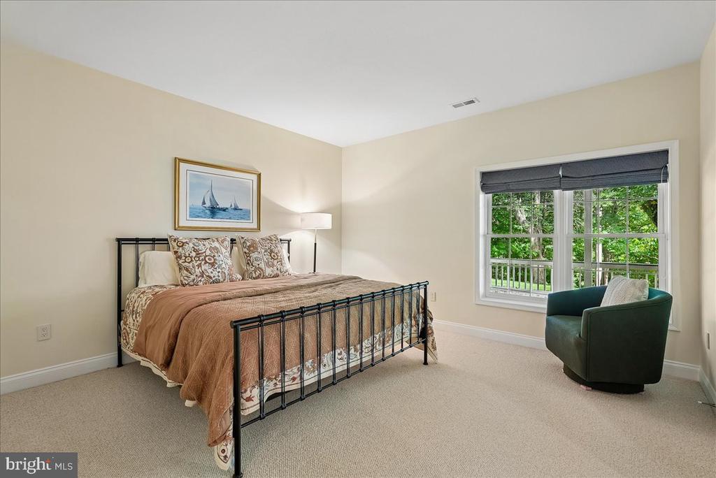 43625 EMERALD DUNES PLACE
