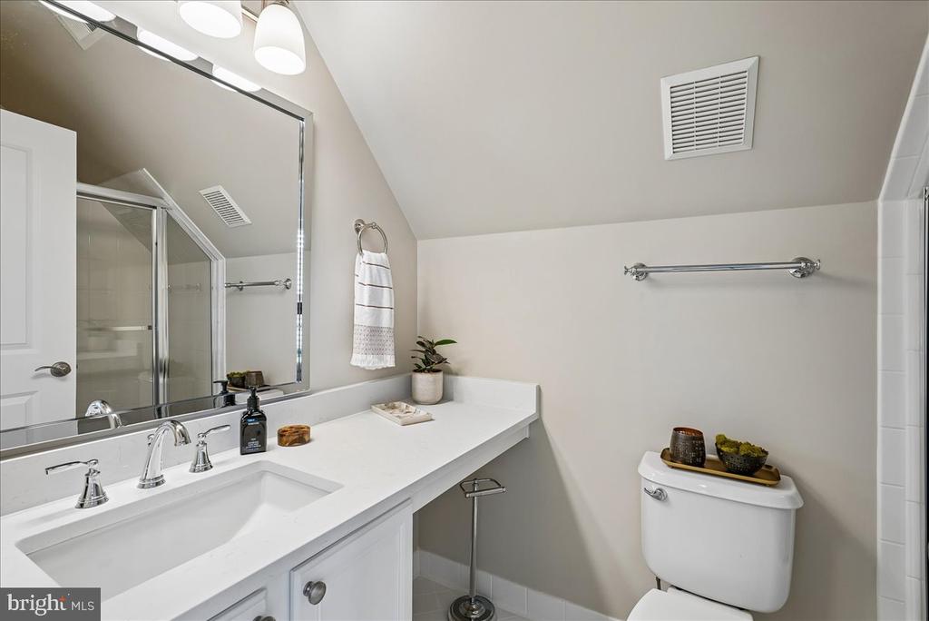 43625 EMERALD DUNES PLACE