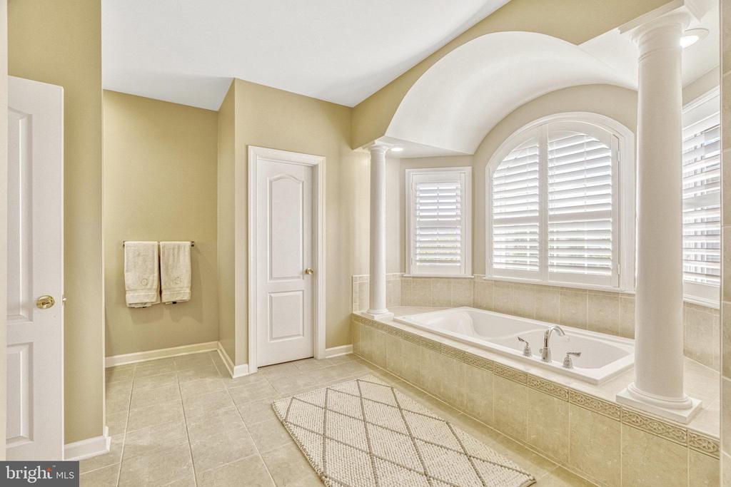 22374 DOLOMITE HILLS DRIVE