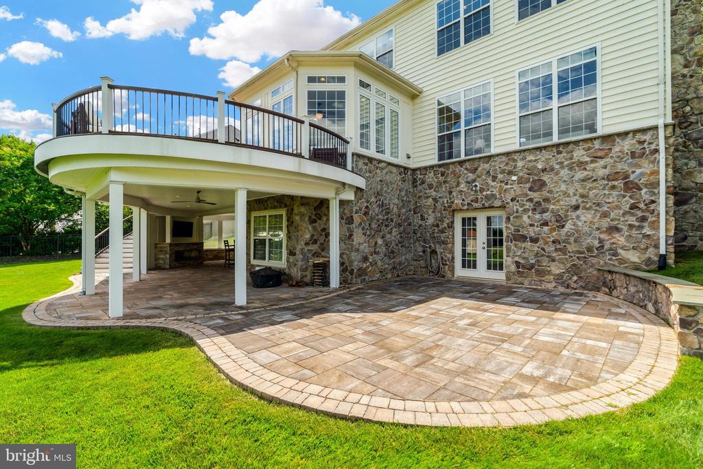 22374 DOLOMITE HILLS DRIVE