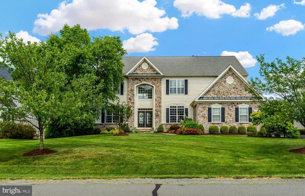 22374 DOLOMITE HILLS DRIVE
