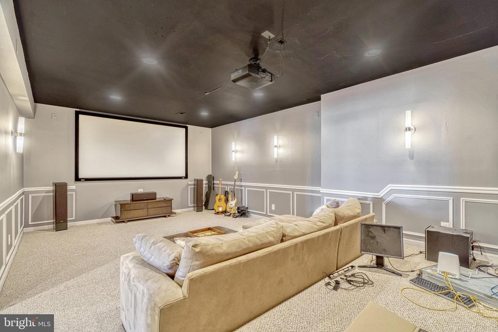 22374 DOLOMITE HILLS DRIVE