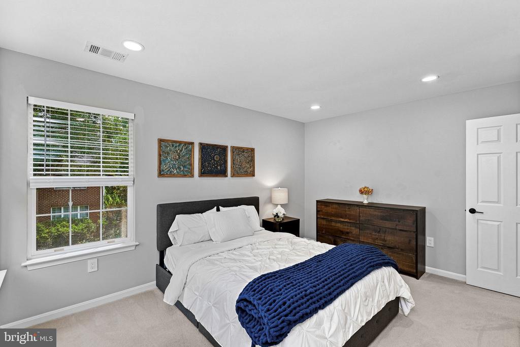 20358 FLUSHING MEADOWS COURT