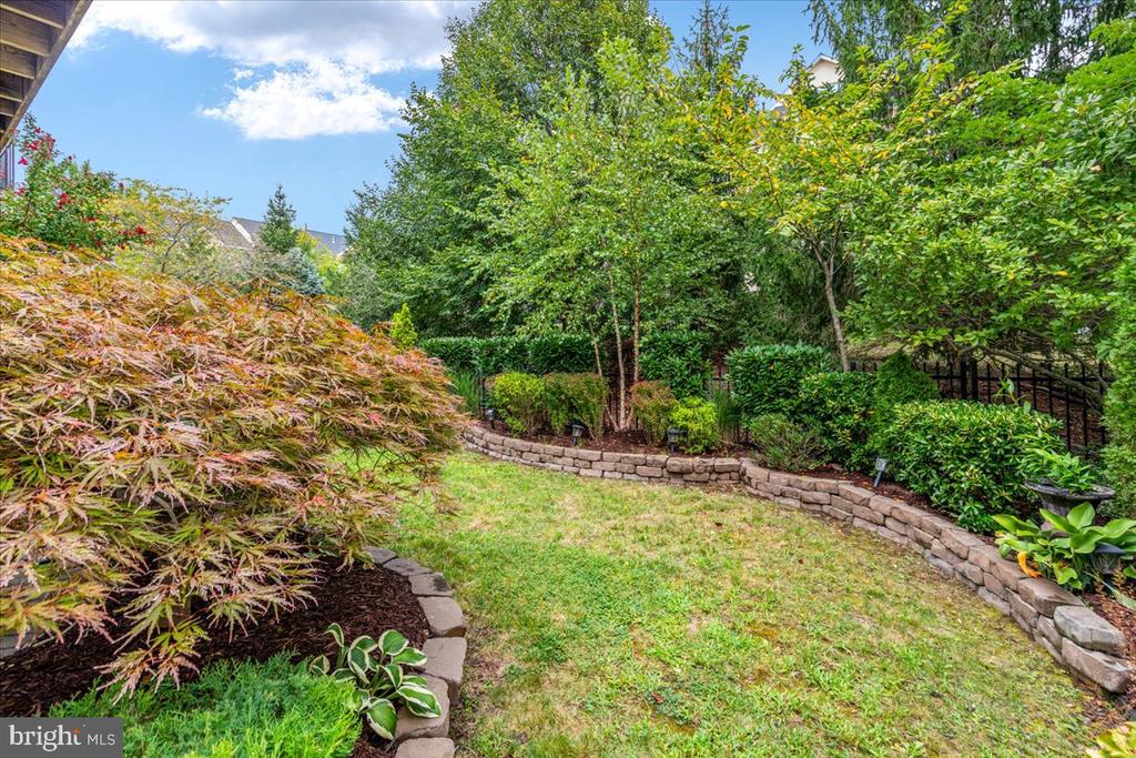 18532 BEAR CREEK TERRACE
