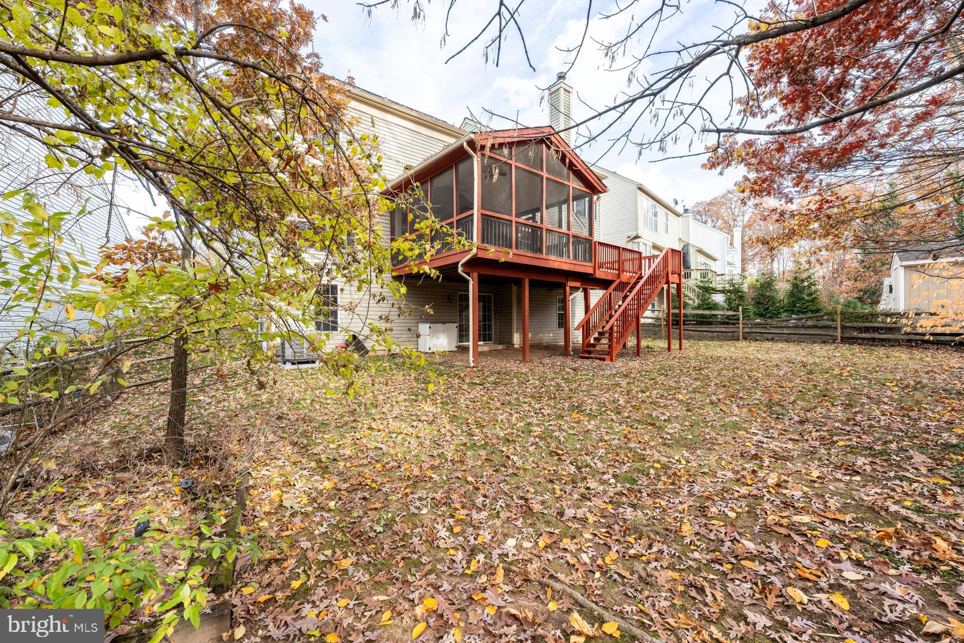9335 Camphor Ct