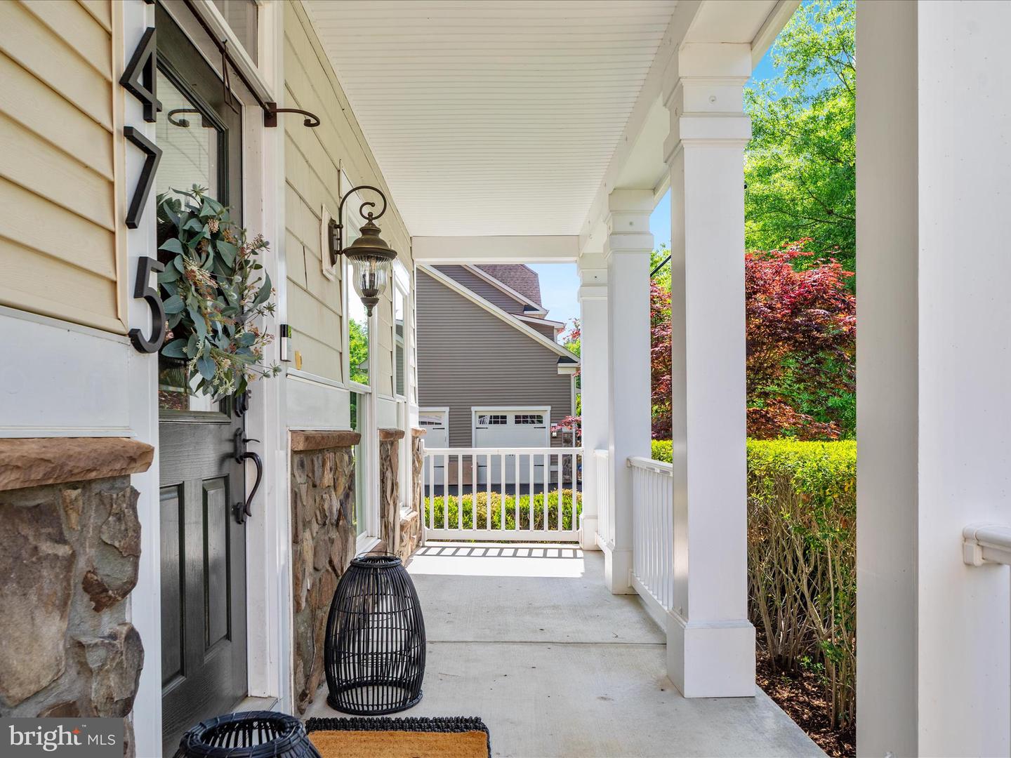14475 Bluff Point Ct