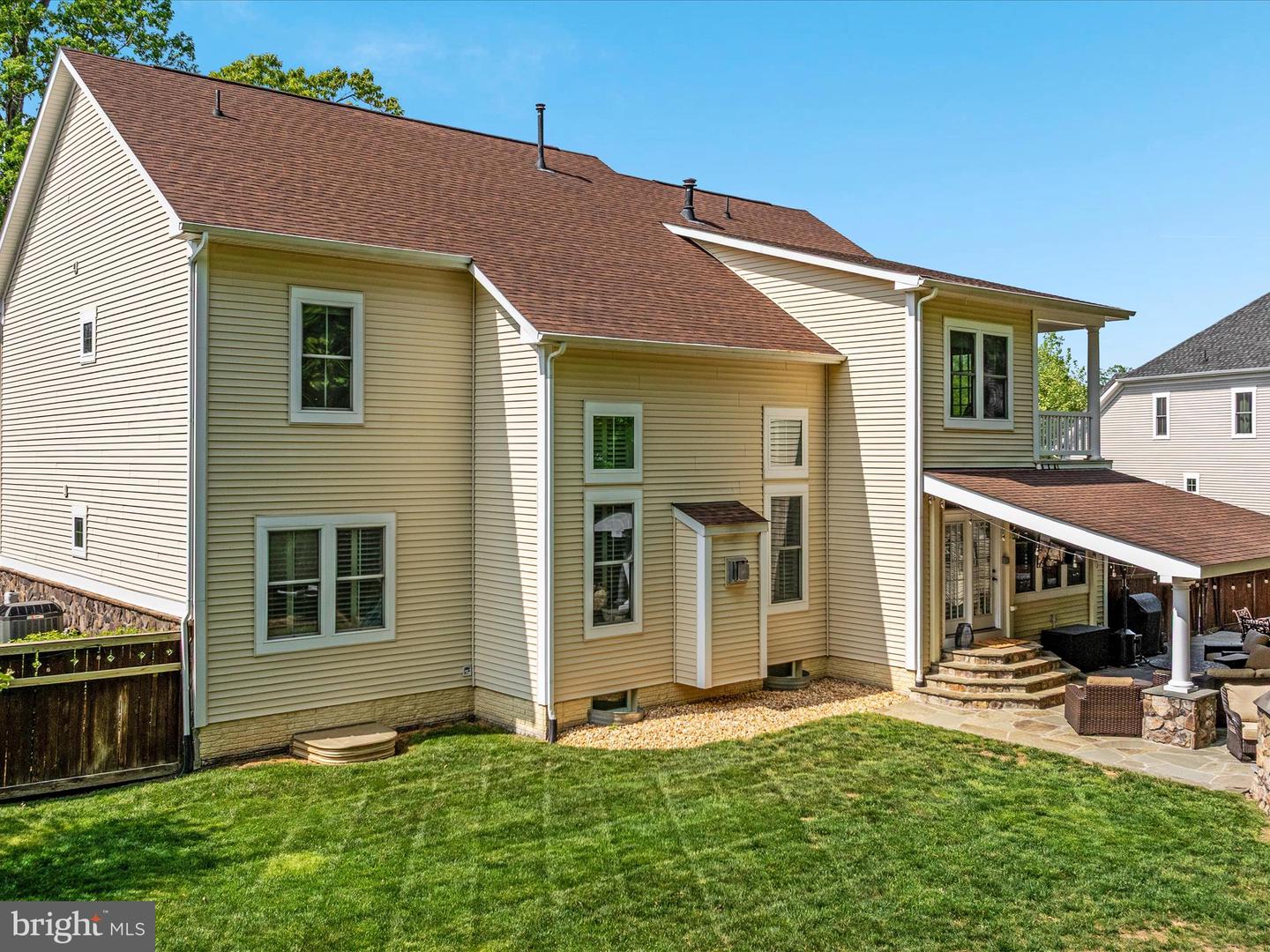14475 Bluff Point Ct