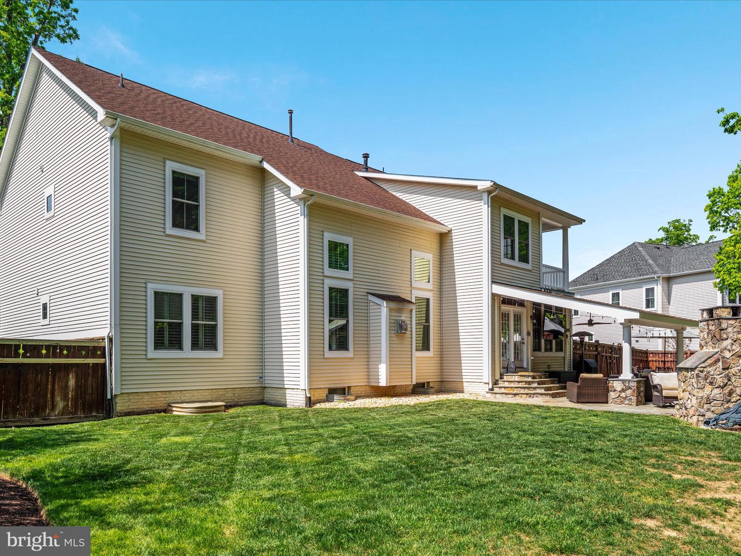 14475 Bluff Point Ct
