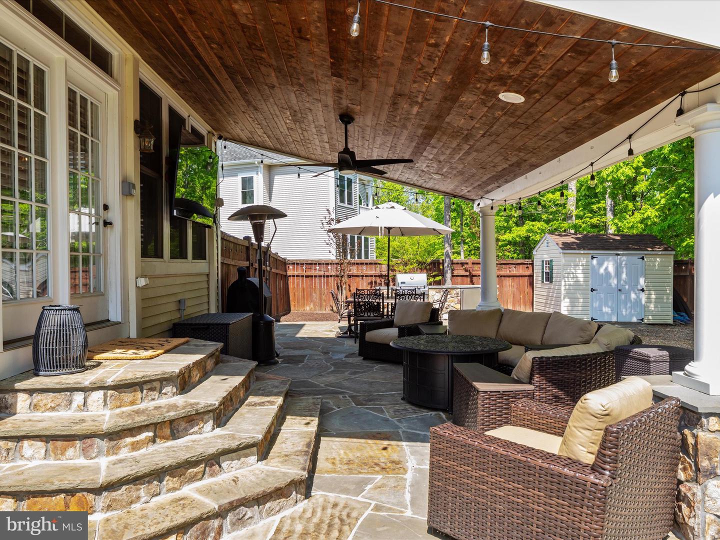 14475 Bluff Point Ct