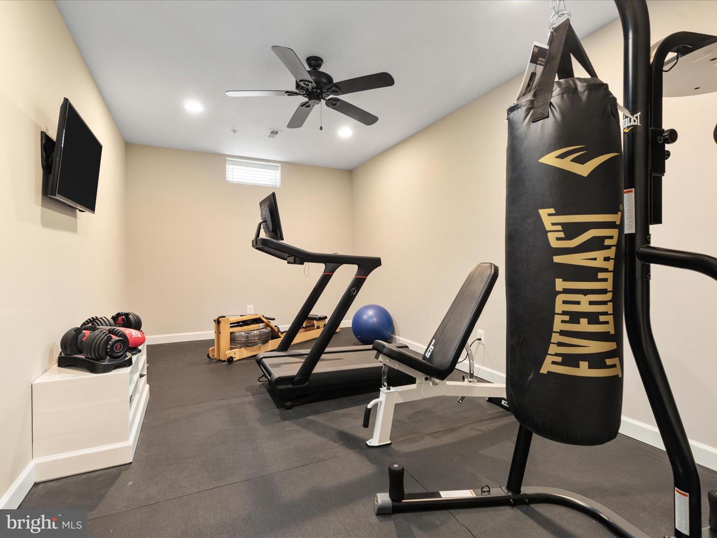 14475 Bluff Point Ct