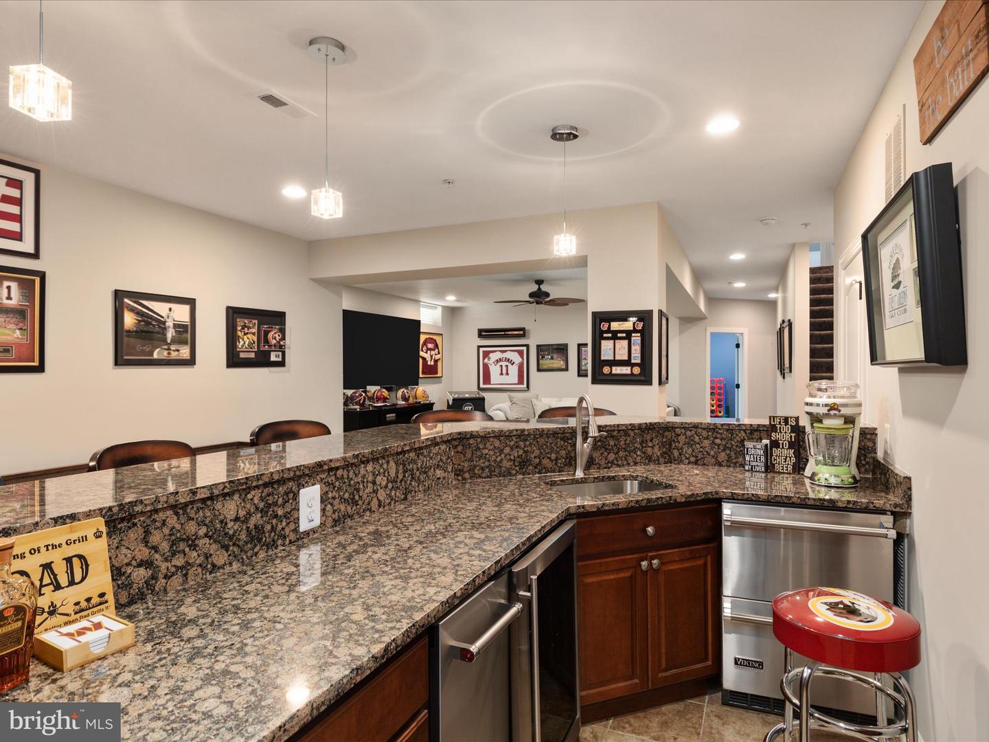 14475 Bluff Point Ct