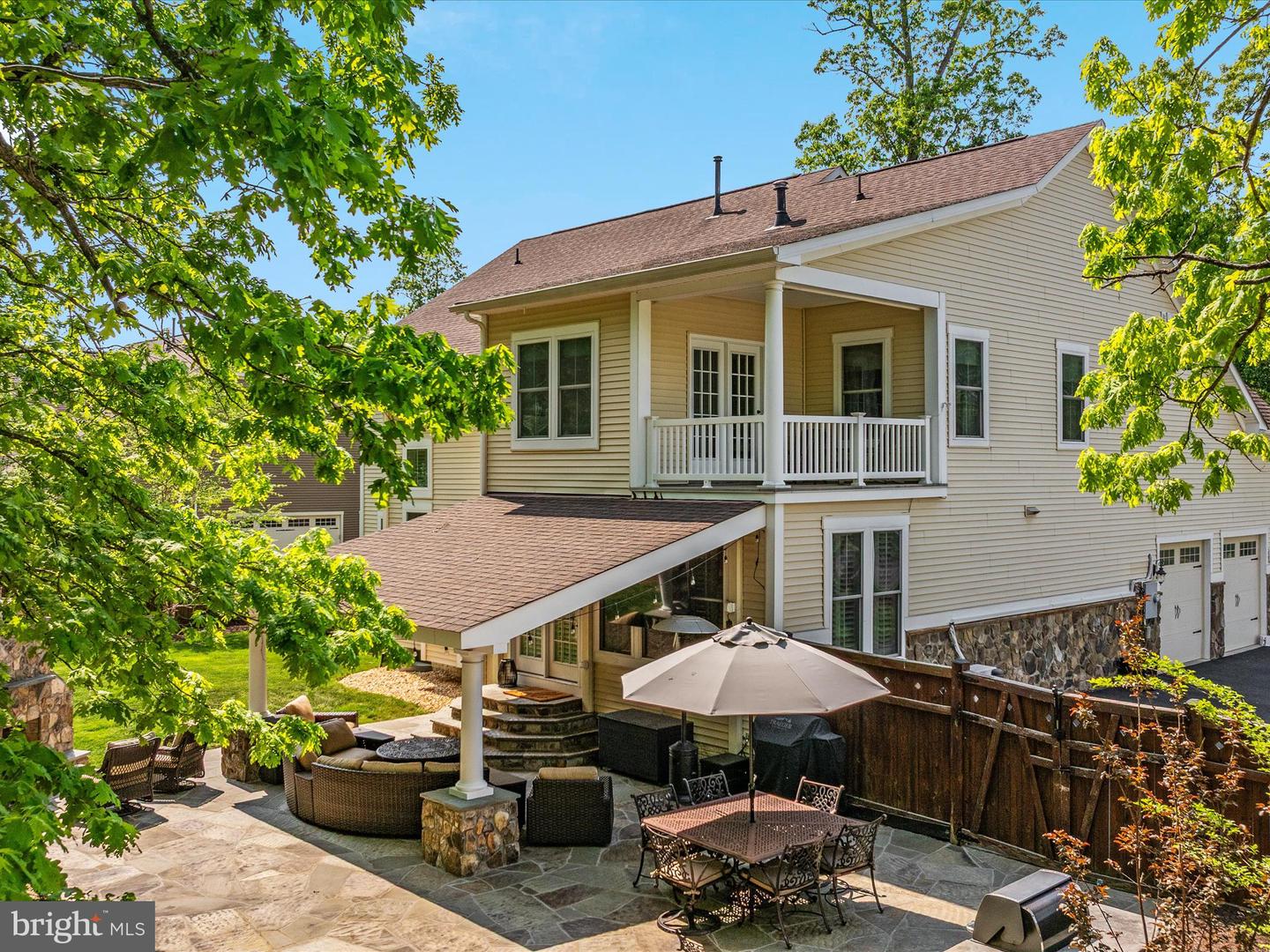 14475 Bluff Point Ct