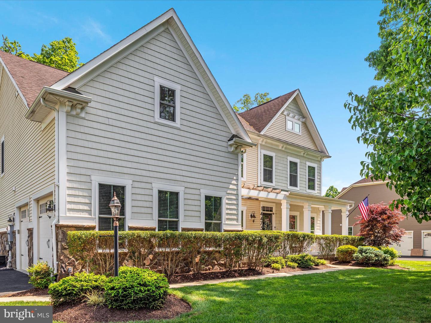 14475 Bluff Point Ct