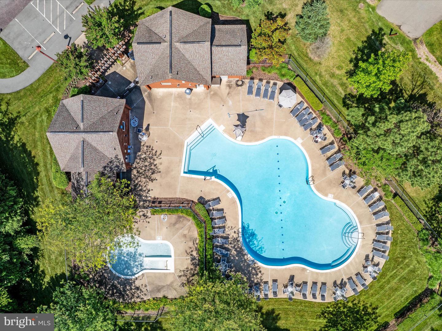 14475 Bluff Point Ct