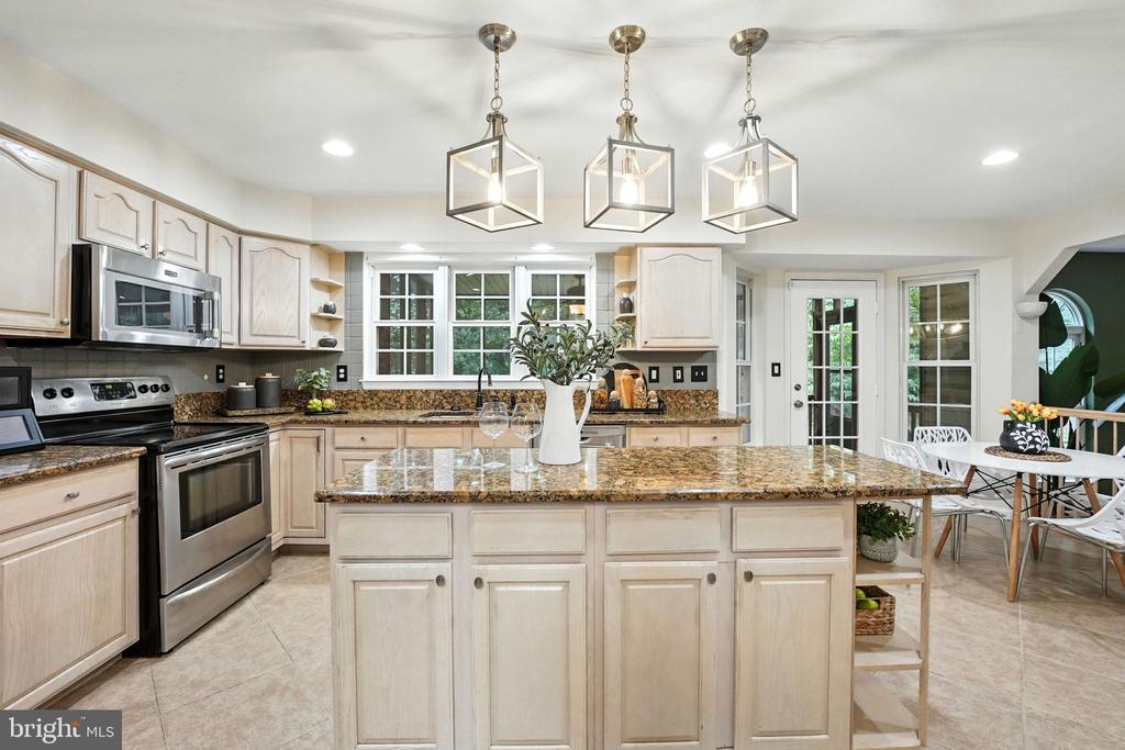 10740 BRIDLEREIN COURT